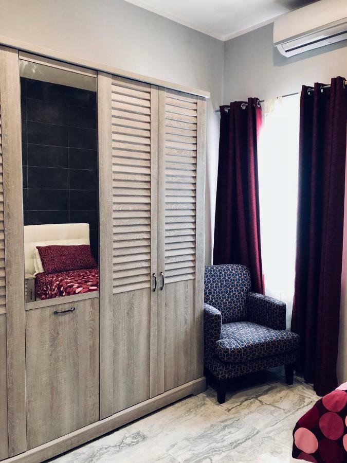 Holiday Townhouse In Sliema Centre Bagian luar foto